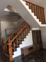 cầu thang tủ TV.jpg